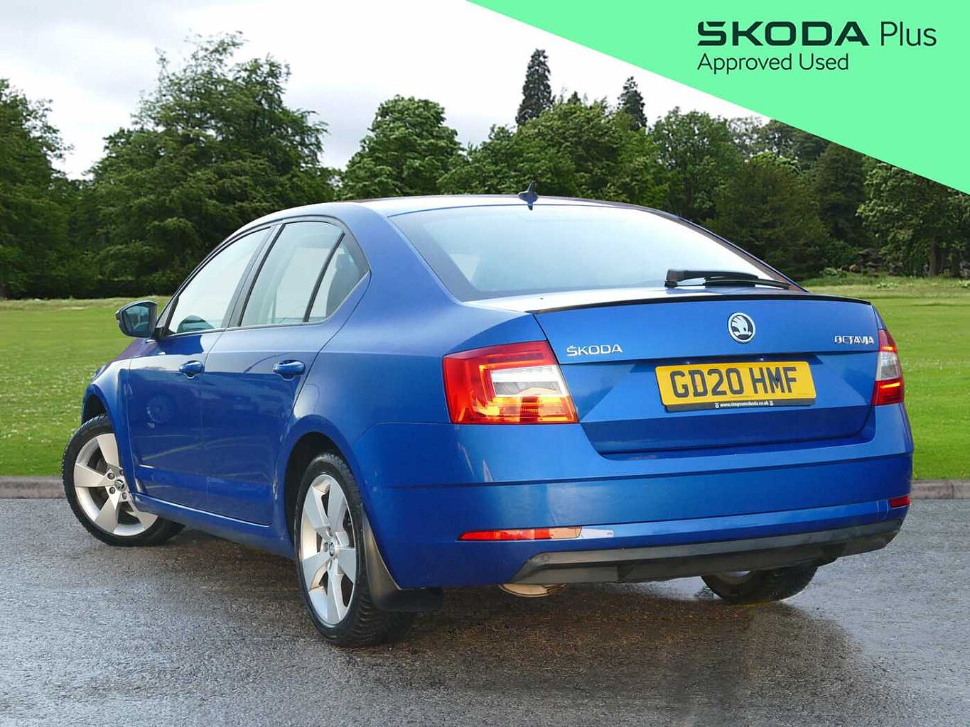 SKODA Octavia Hatchback 1.5 TSI SE Drive ACT (150ps) DSG